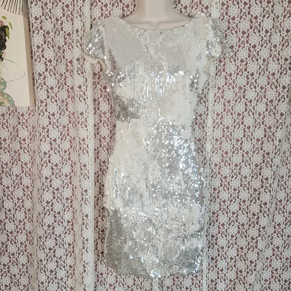 dress the population white sequin dress Marcella Chevron Sequin Dress Dress the Population